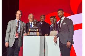 Marcus Freeman Named 2024 Paul “Bear” Bryant Coach of the Year | American  Heart Association