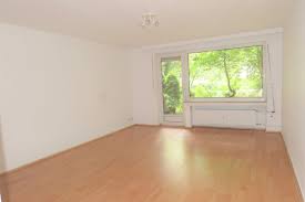Diese sehr schöne, helle und frisch renovierte wohnung befindet sich im 1. 4 Zimmer Wohnung Zu Vermieten Ludersring 99b 22547 Hamburg Lurup Mapio Net