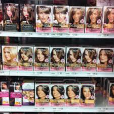 Perbisnis muda dan cantik ini juga selalu memperhatikan penampilannya ketika hadir di suatu acara. 1 Hair Dye Models Idealized Selfie Like Poses On Supermarket Shelves Download Scientific Diagram