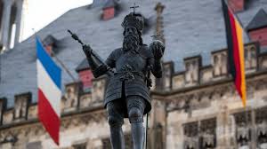 Mehr mut, s'il vous plaît. Merkel Und Macron Besiegeln Neuen Freundschaftsvertrag