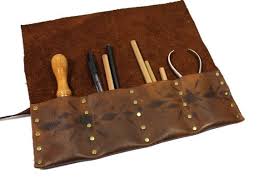 lederrolle stifterolle fur schreibzeug stifte werkzeug etsy stifterolle leder stifte