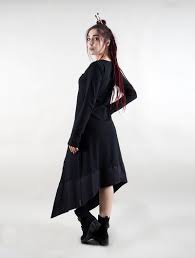 Ouvrez les portes du plus beau magasin du web ! Robe Longue Asymetrique Pans Pointus Manche Longue Coton Bio Noir Artganik Anat