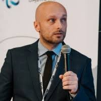 200+ "Kuczek" profiles