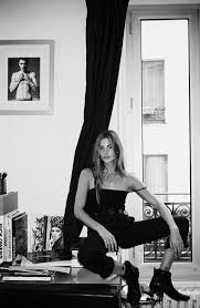 Aesthetic Black And White Fashion Photos Pin By L A On Monochrome Black And White Aesthetic Black And White Portraits White Editorial