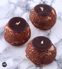 C Est Ma Fournee Les Choux Craquelin Au Chocolat Patisserie De Choux Patisserie Craquelin