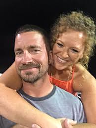 Wedding night photos at home before the ceremony