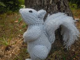 Squirrels To Knit For Fall 17 Free Patterns
