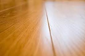 Apalagi untuk penggunaan normal, maka jarang sekali menunjukkan gejala usang maupun kerusakan. Parket Kayu Solid Lebih Kokoh Dan Tahan Lama