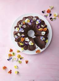 These gorgeously shaped cakes are guaranteed showstoppers whether you serve them at brunch or for dessert. Mother S Day Cakes That Are Almost As Sweet As Mama Is Southern Living