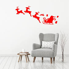 Nicolae a fost un om generos, în special cu copiii. Sticker Decorativ Sania Lui Mos Craciun