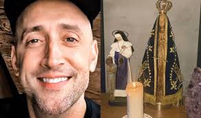 Paulo gustavo was born on october 30, 1978 in niterói, rio de janeiro, brazil as paulo gustavo amaral monteiro de barros. Phtbxraedbbjbm