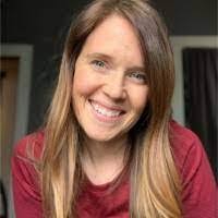 Susan Decelle's Instagram, Twitter & Facebook