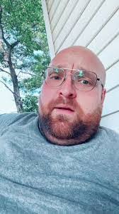 Sean Pickens's Instagram, Twitter & Facebook