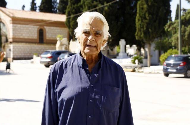 Κηδεία Δημήτρη Κωνσταντάρα: Πλήθος κόσμου στο τελευταίο αντίο - ΤΟ ΒΗΜΑ