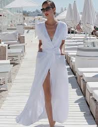 Fashion With Style Com Fashion Bloggers It S All About White Blogger Fashion White Idol Trend Summer Muse Inspiration Fashion White Fashion Style