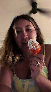 Stacy Kinder's Instagram, Twitter & Facebook