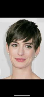 Hello ladies I'm looking for a model for November 11th at 9am if anyone is  interested the cut will be totally free. I will be grades