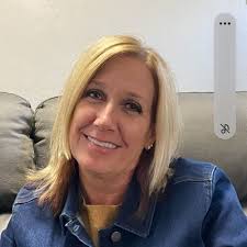 Kimberly Pond (@kjbpond)