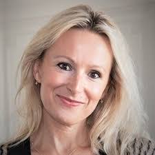 Molly Langford's Instagram, Twitter & Facebook