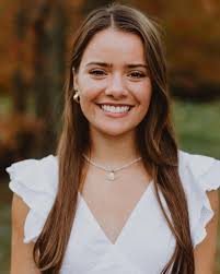 Hello!! 😀😄 I am Mia Sharp and I am the Vice President of Trebulldawgs!! I  am a sophomore Biochemistry (pre dental) major from Gulfport, MS! I am a  mezzo and I'm most