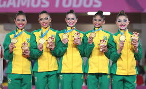 Próxima notícia mineiro que gastou r$ 27 mil para ver olimpíadas de perto terá que assistir aos jogos no sofá de casa. Conjunto Do Brasil Brilha Na Prova Mista E Fecha O Pan Com Medalha De Ouro Na Ginastica Ritmica Jogos Pan Americanos Ge