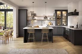 Go bold with a deep navy such as hague blue to create a sophisticated and moody look, or use palladian blue to give your space a soothing coastal vibe. Zigab5hghu Rkm