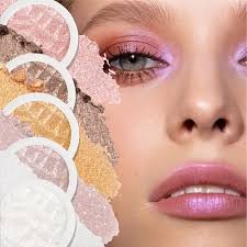 monokromatisk ögonskugga pulver potatis textur