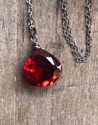 Dark Red Burgundy Pendant Garnet Quartz Stone Necklace Etsy Red Stone Necklace Garnet Quartz Red Gemstone Jewelry