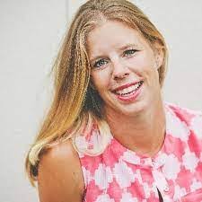 Karina Roberson's Instagram, Twitter & Facebook