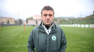 Looking at this match, the best odds in the 90 minutes for the winner market are, putting your money on kasimpasa is priced at 2.00, a bet on a draw result is 3.50 and betting on the winner to be giresunspor is 3.25. Giresunspor Haberleri Haberleri Futbol Burada