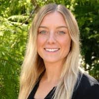 Maxine Burr's Instagram, Twitter & Facebook