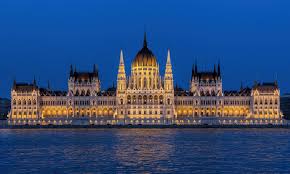 A vibrant capital, budapest is a study in contrasts. Boedapest Stedentrip Naar Boedapest