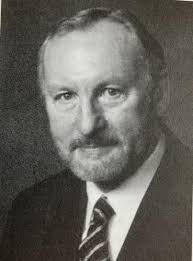 Wallace Ring Obituary (1932