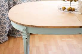 Chalk Painted Table Lolly Jane 600x400 Jpg 600 400 Pixels Dining Room Table Table Painted Table Tops