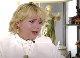 Log in or create an account to see photos of samantha markle. Royal Family News Meghan Markle S Sister Samantha Markle Publishes Jaw Dropping Memoir Soap Opera Spy