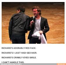 I Need To Know What Con This Was At Supernatural Actors Gabriel Supernatural Supernatural Funny