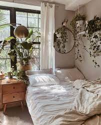 Vaporwave was born out of the electronica music genre and became a visual art form around the early 2010s. Room Ideas Aesthetic Zimmer Novocom Top