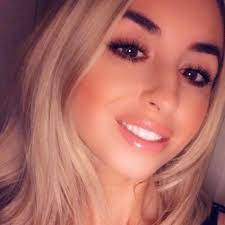 Danielle Budd's Instagram, Twitter & Facebook