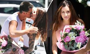 What if your girlfriend changes every time you roll the dice? Bernard Tomic Passionately Kisses His Adult Model Girlfriend Vanessa Sierra Daily Mail Online