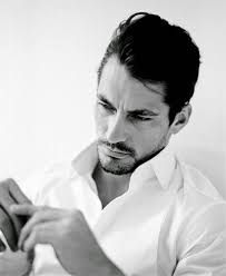 Bookish Temptations » Rebecca Yarros