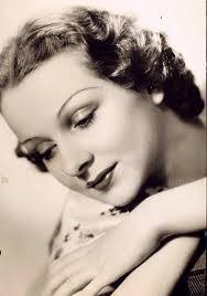 Sally Delaney's Instagram, Twitter & Facebook