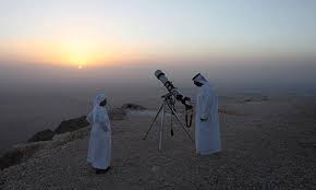 This year, saudi arabia's supreme court urged citizens to look out for the ramadan crescent moon on sunday 11 april, and report their findings to their nearest court or local authority. Eid Al Fitr 2017 Moon Sighting In Saudi Arabia Pakistantribe