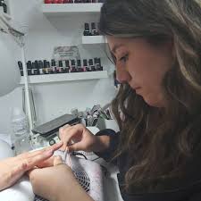 דנה ברמן אהרוני‎