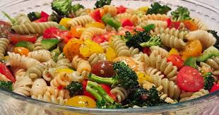 We Just Need A Nice Old Fashioned Pasta Salad In Our Back Pocket To Prepare For Barbeques And Potlucks It S A Great And Classic Take Recipes Pasta Salad Pasta
