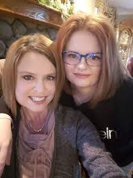 Marion Ladd's Instagram, Twitter & Facebook