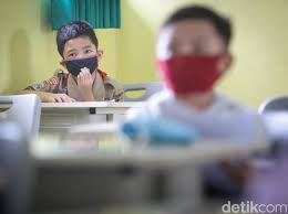 Berikut ini adalah syarat usia minimal masuk tk, sd, smp, dan sma di ppdb jakarta 2021. Ppdb Dki Jakarta 2021 Jalur Zonasi Sd Sma Ini Jadwal Dan Kriterianya