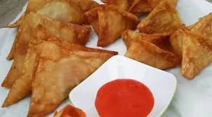 Ada beberapa alasan mengapa anda bisa mempertimbangkan kornet yang satu ini sebagai lauk tambahan. Resep Pangsit Goreng Isi Kornet Lifestyle Fimela Com