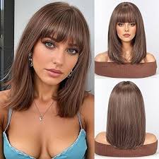 WOKESTAR Staright Frynset Paryk Syntetisk Medium Længde Lagdelte Parykker  til Kvinder Ligt Brun Farve : Amazon.de: Skønhed