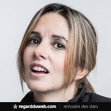 Caroline Munoz Animatrice de télévision ⭐ Taille, âge, origine, wikipedia,  instagram, twitter