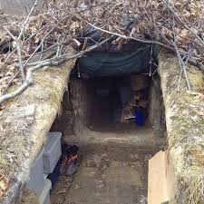 Survival Bushcraft Camping On Instagram Would You Stay In This Underground Shelter For A Week Double In 2021 Bushcraft Shelter Underground Shelter Bushcraft